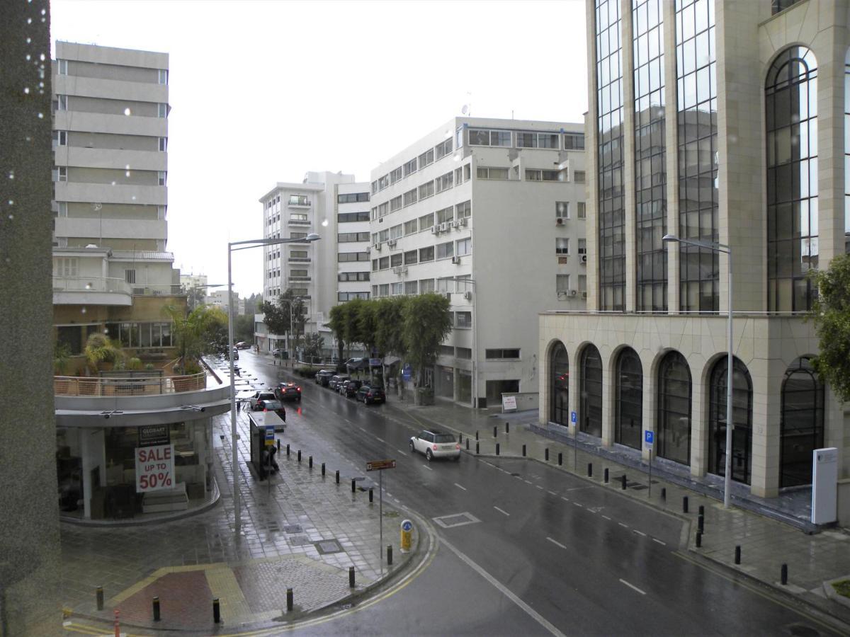 Skin Suites-Luxury Living Nicosia Exteriör bild