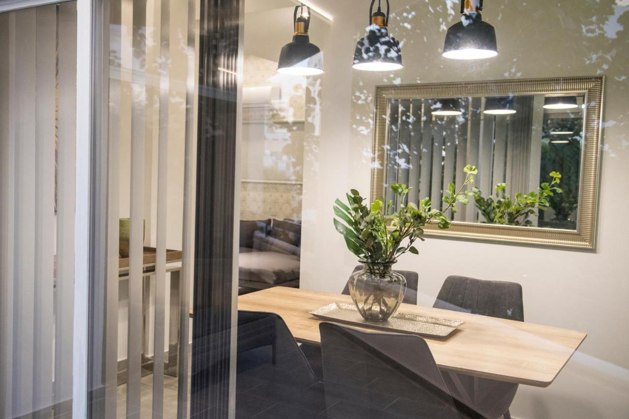 Skin Suites-Luxury Living Nicosia Exteriör bild
