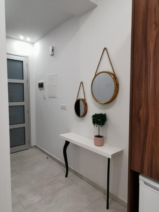 Skin Suites-Luxury Living Nicosia Exteriör bild