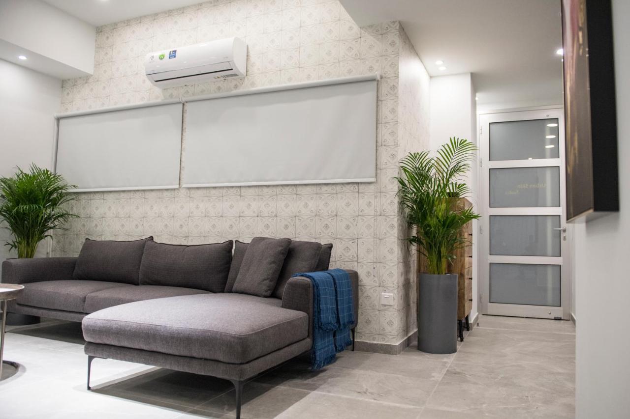 Skin Suites-Luxury Living Nicosia Exteriör bild