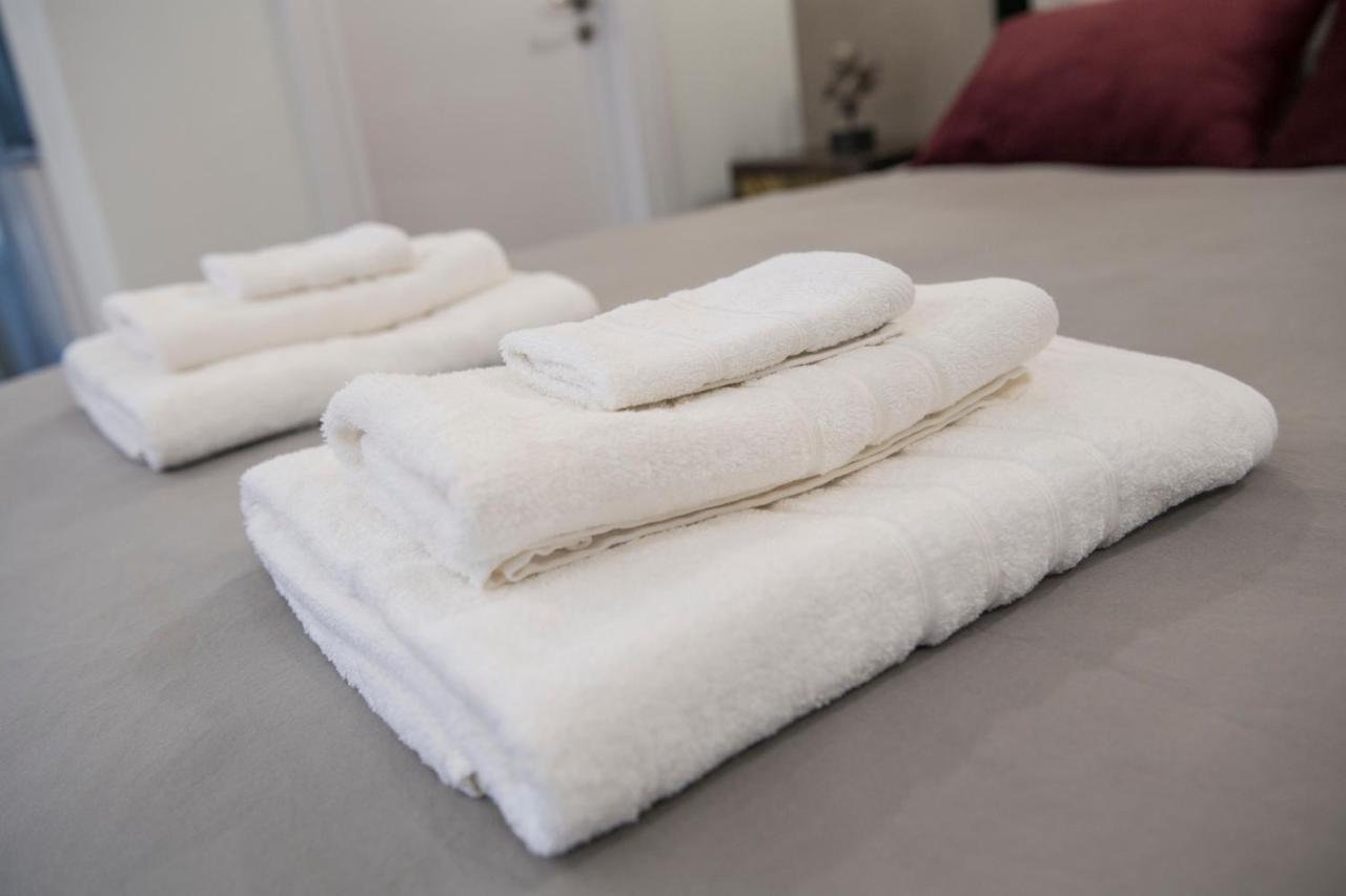 Skin Suites-Luxury Living Nicosia Exteriör bild